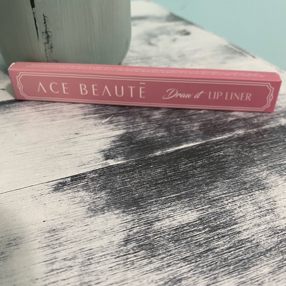 Ace Beaute Lip Liner Duo in āSo Peachy and So Gorgeousā - Picture 4 of 4